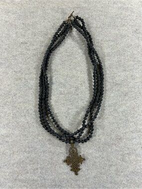 Akola Black Beaded Necklace with Cross Pendant